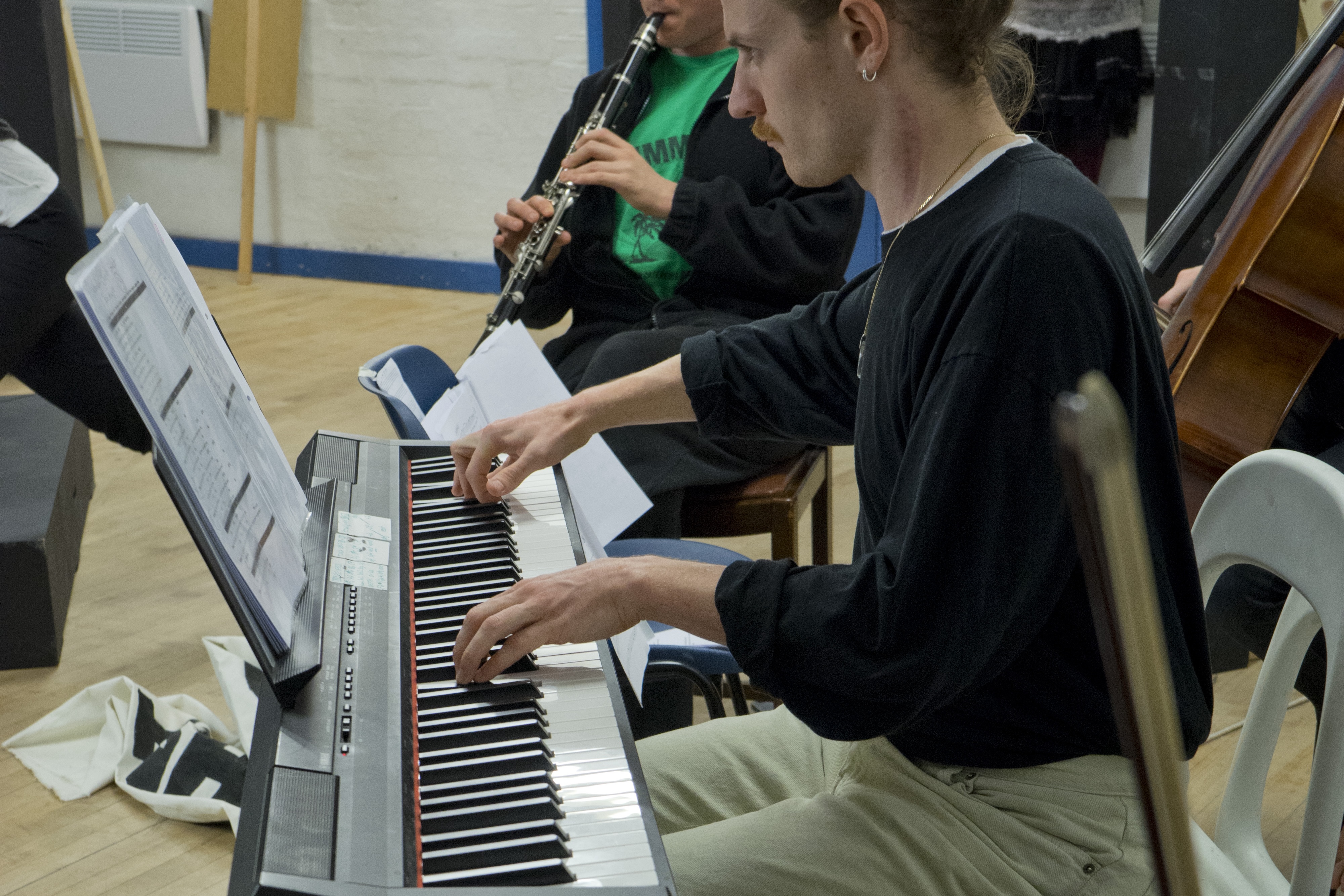 Descriptive alt text